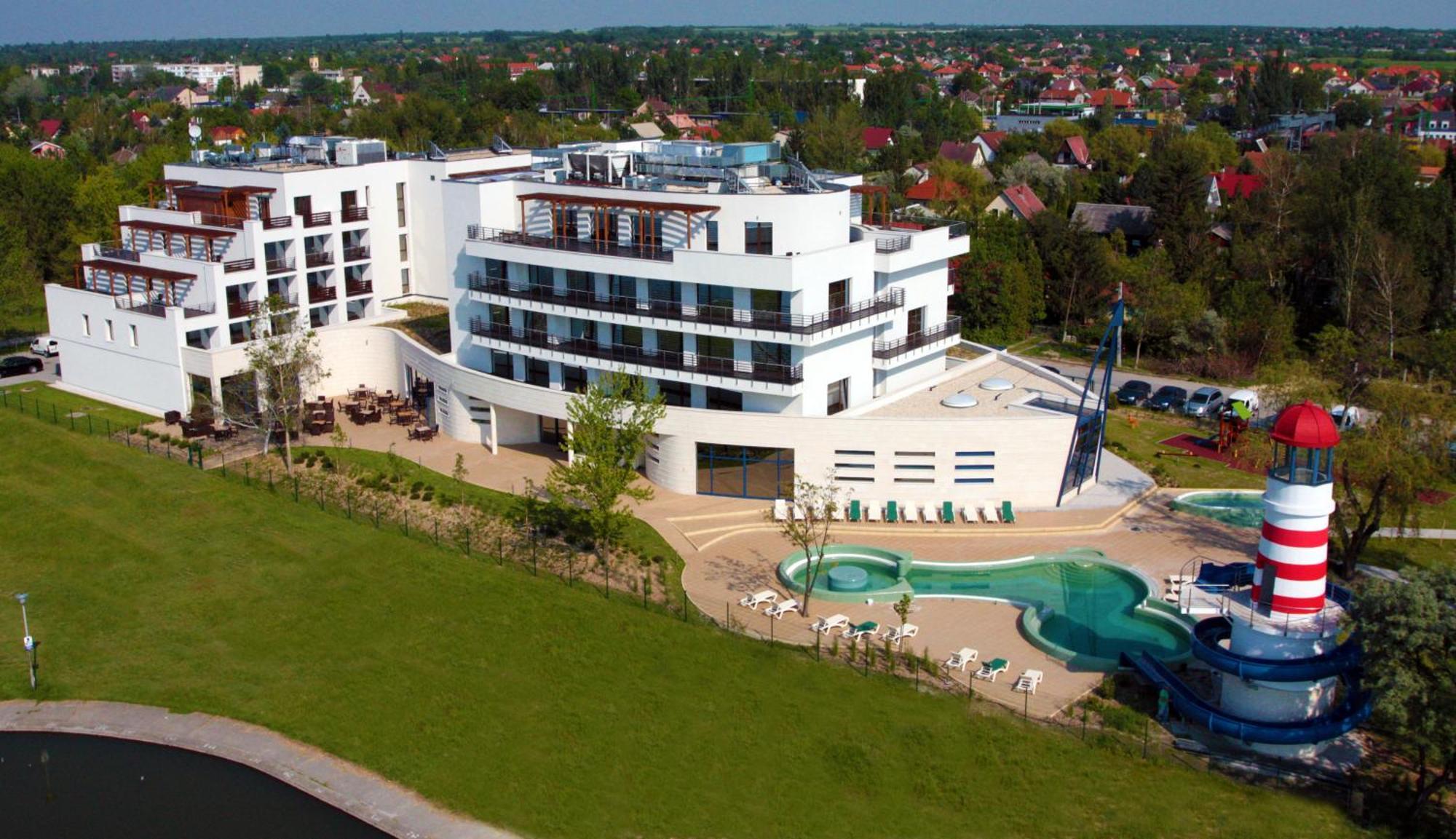 Vital Hotel Nautis Gárdony Esterno foto
