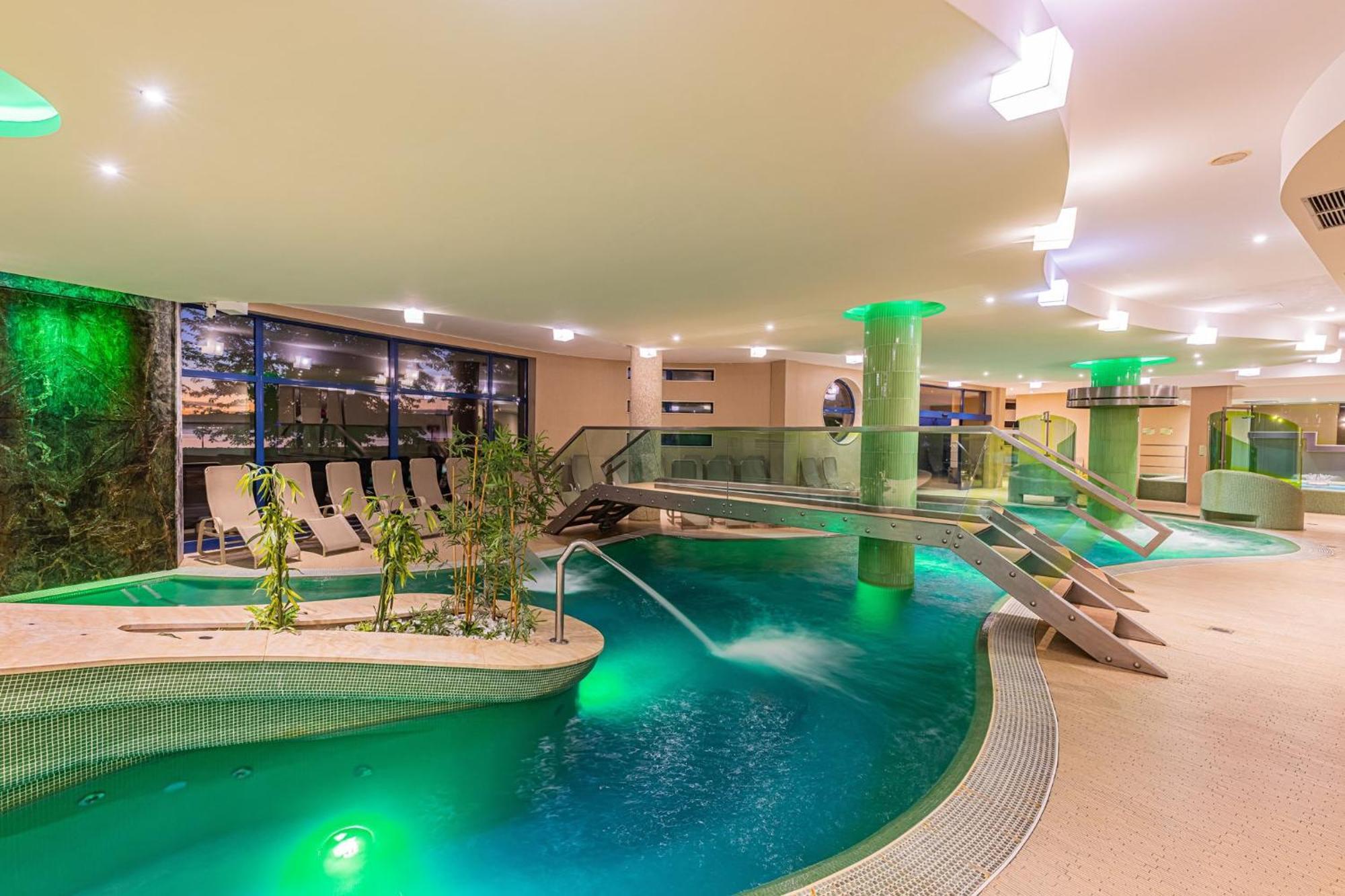 Vital Hotel Nautis Gárdony Esterno foto